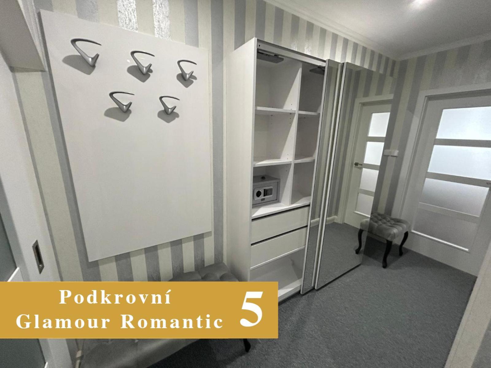 Efipa Glamour Apartments Plzeň Eksteriør billede