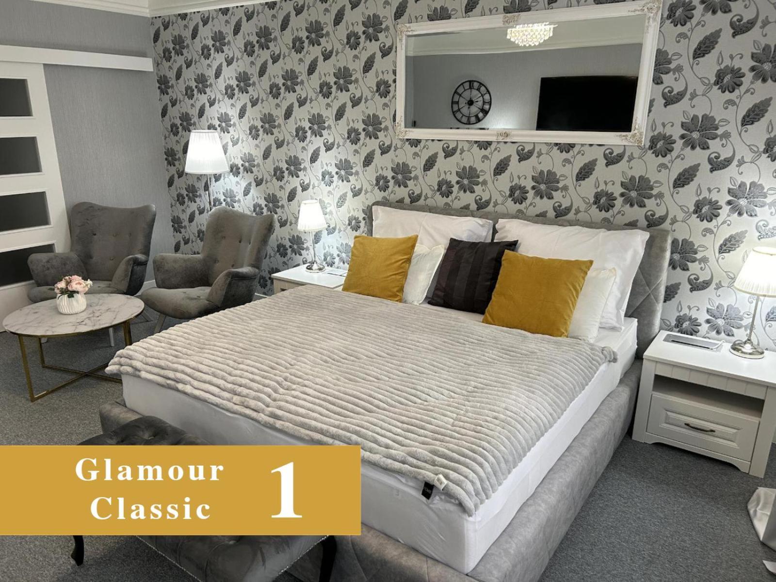 Efipa Glamour Apartments Plzeň Eksteriør billede
