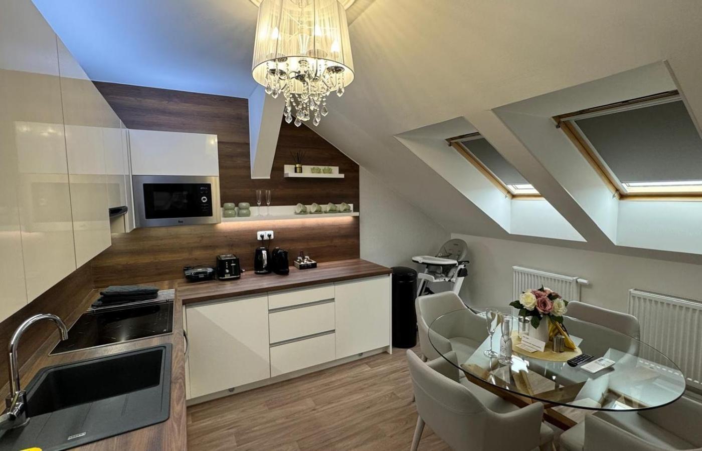 Efipa Glamour Apartments Plzeň Eksteriør billede